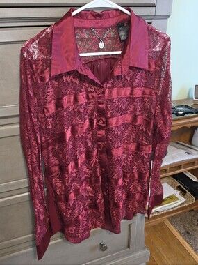 Buckle Women's Burgundy Lace Satin-Striped Button-Up Blouse
